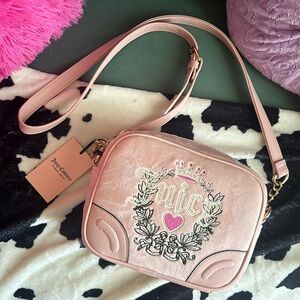 VIRAL Juicy Couture Pink Diamond Heritage Crossbody